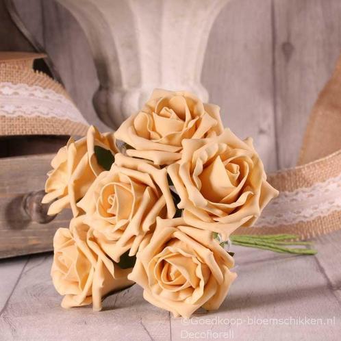 Foam Roos 6cm  Tea Rose X6 Cream Gold Foamroos, Huis en Inrichting, Woonaccessoires | Kunstplanten en Kunstbloemen, Nieuw