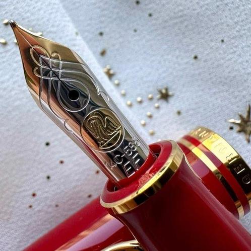 Pelikan - Souverän M600 Red Tortoiseshell Special Edition -, Verzamelen, Pennenverzamelingen