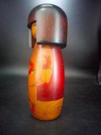 Usaburo - Statuette, Japanse kokeshi pop met bloemdecoratie