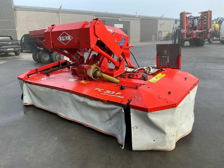 Kühn Frontmaaier, Tuin en Terras, Bosmaaiers