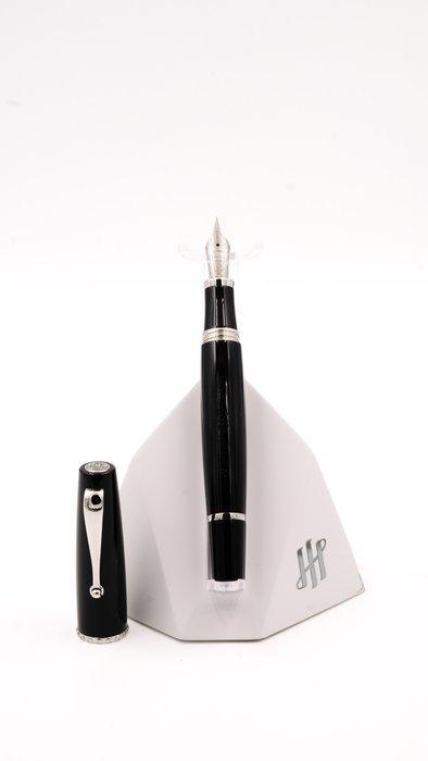Montegrappa - Monte Grappa - Black (SMGR3AC) - Stylo à plume, Verzamelen, Pennenverzamelingen