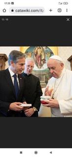 Rozenkrans - Paus Franciscus geeft een privé-privégangers