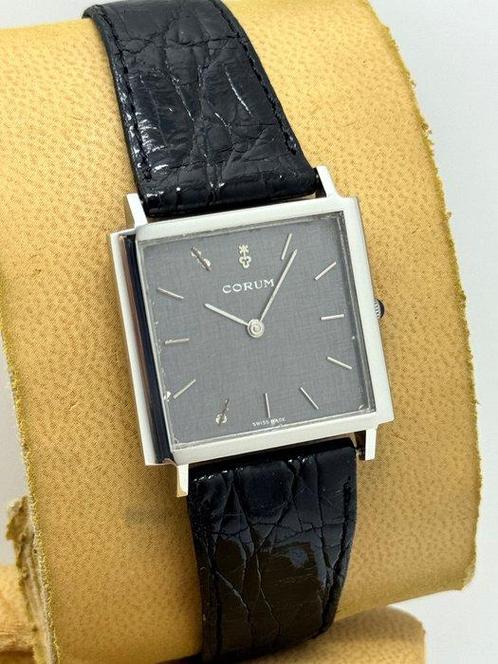 Corum - Peseux Square Classic - Sans Prix de Réserve - 57155, Handtassen en Accessoires, Horloges | Heren