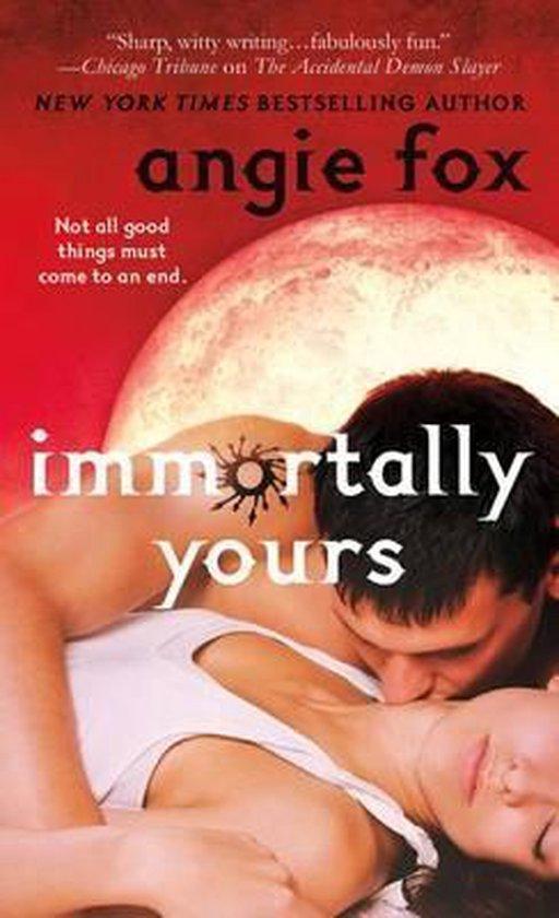 Immortally Yours 9780312546663 Angie Fox, Livres, Langue | Anglais, Envoi