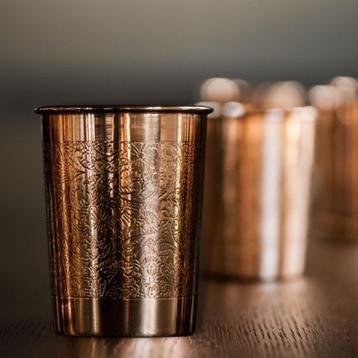Puur Koperen Beker Bloempatroon Geheel - 300 ml, Ophalen of Verzenden, Lichaamsverzorging