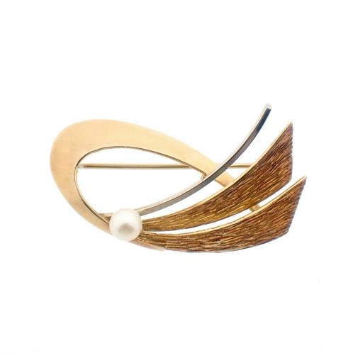 18 Krt. Bicolor gouden broche met parel (zoetwater parel), Handtassen en Accessoires, Broches, Overige kleuren, Gebruikt, Met edelsteen