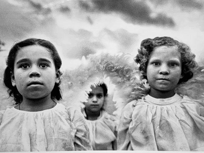 Sebastião Salgado (1944–2025) - Prima comunione in Juazeiro, Antiek en Kunst, Kunst | Designobjecten