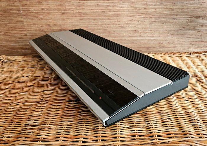 Bang & Olufsen - Beomaster 2000 Solid state stereo receiver, Audio, Tv en Foto, Stereoketens