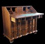 Secrétaire - Wortelnotenhout - Orgelgebogen bureau