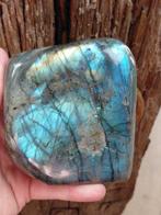 Labradoriet met flash & Rhodoniet edelsteen sculpturen- 2.6, Verzamelen, Mineralen en Fossielen