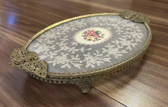 Decoratief dienblad - In kant en brons., Antiek en Kunst, Curiosa en Brocante