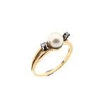 Gouden ring met parel en diamant | 0,04 ct. (geelgoud), 18 tot 19, Gebruikt, Overige kleuren, Ophalen of Verzenden