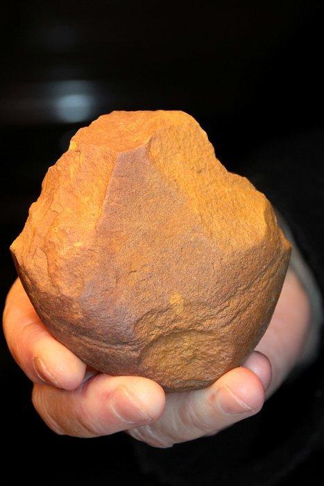 Paléolithique Grès Galet amménagé - 85 mm (Sans prix de, Antiquités & Art, Antiquités | Autres Antiquités