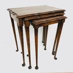 Set bijzettafels (3) - Nesting tables - Eik, Antiek en Kunst