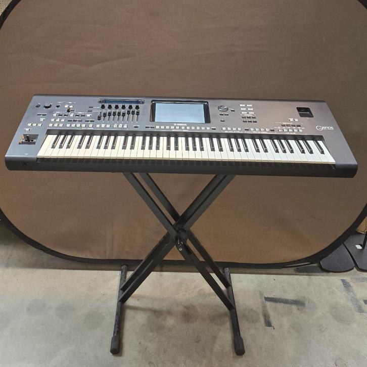 Yamaha Genos 1 Keyboard 76 toets | Nette Staat, Muziek en Instrumenten, Keyboards, Nieuw, Ophalen of Verzenden