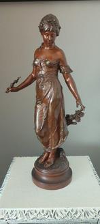 Auguste Moreau (1834-1917) - sculptuur, Geen idee - 52 cm -, Antiek en Kunst
