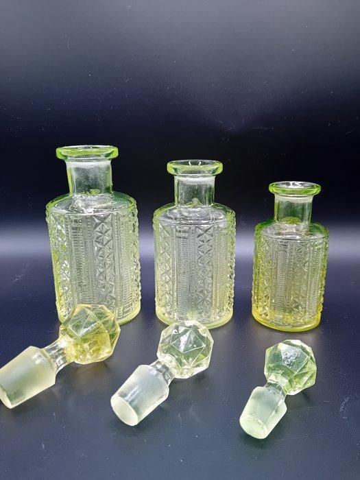 Scailmont - Kaptafelset (3) - Uraniumglas - Uranium, Antiek en Kunst, Kunst | Designobjecten
