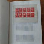 Nederland 1939/1993 - Verzameling in 1 oud zelfgemaakt album, Postzegels en Munten, Gestempeld