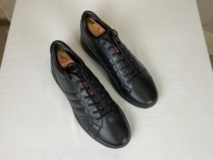 Prada - Prada leather sneakers - Sneakers - Maat: EU 46, Kleding | Heren, Schoenen