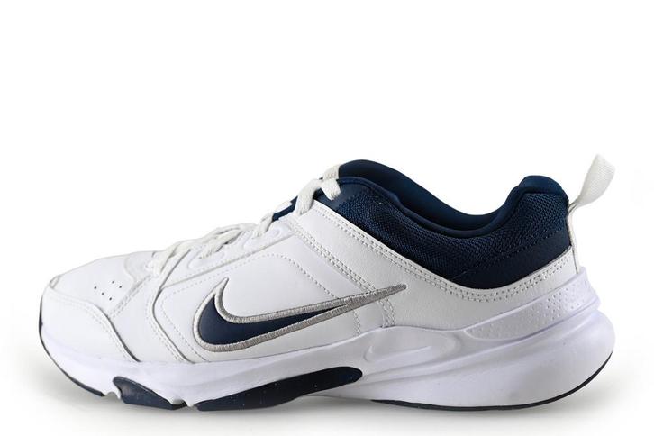 Nike Sneakers in maat 44 Wit | 5% extra korting, Kleding | Heren, Schoenen, Wit, Zo goed als nieuw, Sneakers, Verzenden