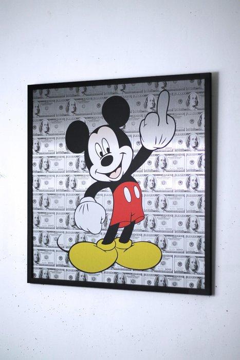 Suketchi - Disney Mickey Mouse Louis Vuitton Edition - Catawiki