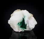 Verzameling van 16 mineraalmonsters uit 16 localiteiten -, Verzamelen