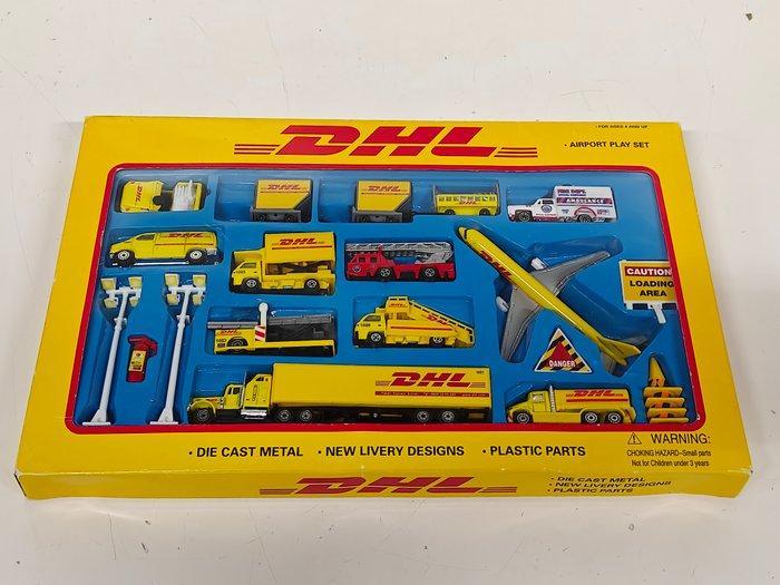 Realtoy, Lupa Holland; Daron Pas à léchelle - Camionnette, Hobby en Vrije tijd, Modelauto's | 1:5 tot 1:12