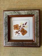 Cadre (12) - Décoration en relief en bois et carton