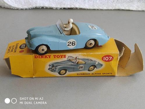 Dinky Toys 1:48 - 2 - Voiture de sport miniature - Original, Hobby en Vrije tijd, Modelauto's | 1:5 tot 1:12