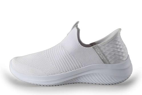 Skechers Instappers in maat 39 Wit | 5% extra korting, Kleding | Dames, Schoenen, Wit, Zo goed als nieuw, Instappers, Verzenden