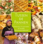 Tussen de pannen 9789090230924 Hans Luijcx, Boeken, Verzenden, Zo goed als nieuw, Hans Luijcx