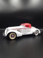 Franklin Mint 1:24 - Modelauto - Auburn 1935 Boattail, Nieuw