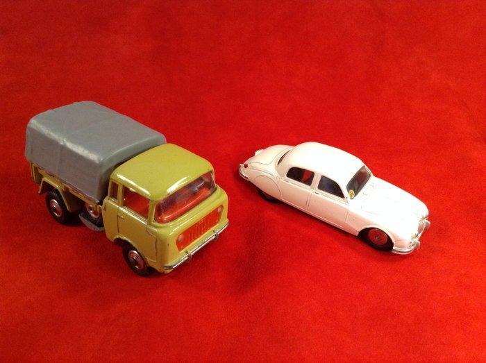 Corgi 1:43 - Model vrachtwagen (2) - ref. #208 Jaguar Mk1, Hobby en Vrije tijd, Modelauto's | 1:5 tot 1:12