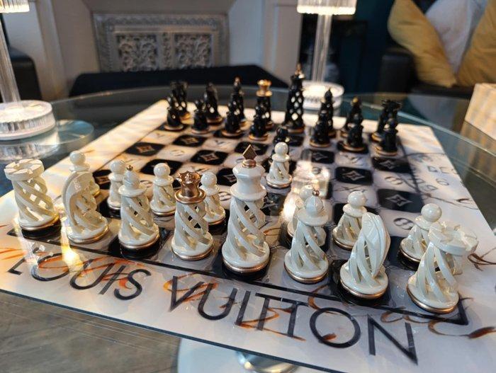 Dominique Kleiner - Vuitton voyage spirale luxe, Antiek en Kunst, Kunst | Designobjecten