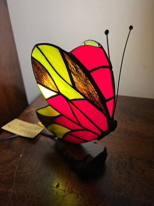 Lamp - Prachtige vlinderlamp in Art-Deco stijl -, Antiek en Kunst, Curiosa en Brocante