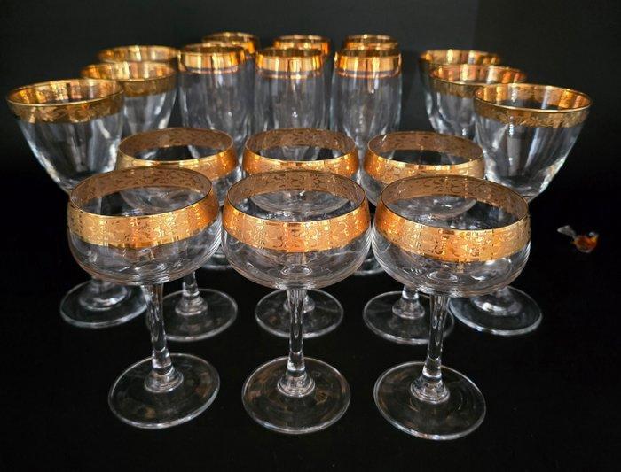 Fratelli Fumo - Drinkservies (18) - Regina Ricamo - Kristal,, Antiek en Kunst, Antiek | Meubels | Tafels