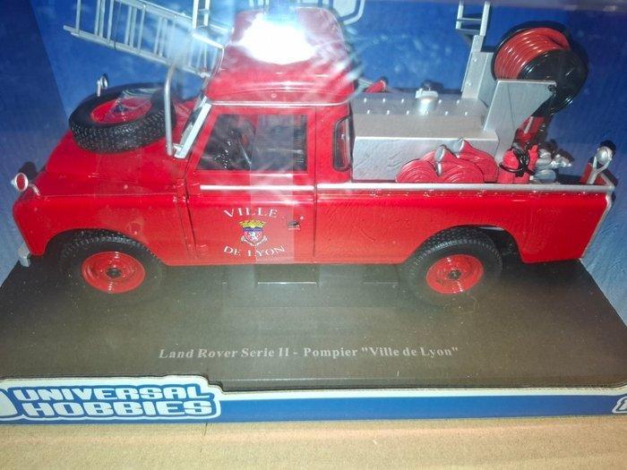 1:18 - Modelauto - Land Rover Serie II 109 Pick Up - Pompier, Hobby en Vrije tijd, Modelauto's | 1:5 tot 1:12