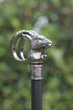 Canne de marche - bokkekop - En alliage