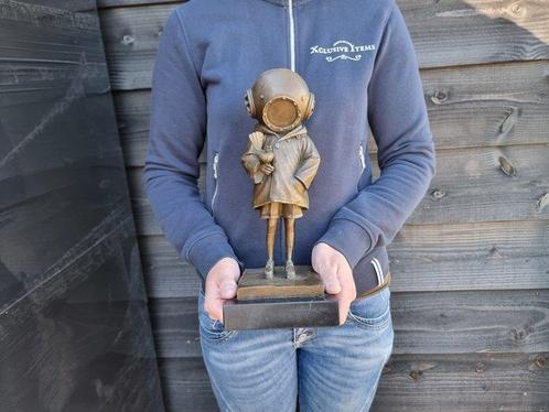 Diving Helmet Girl - Beeld, Bronze - 31.5 cm - Brons, Marmer, Antiek en Kunst, Kunst | Designobjecten