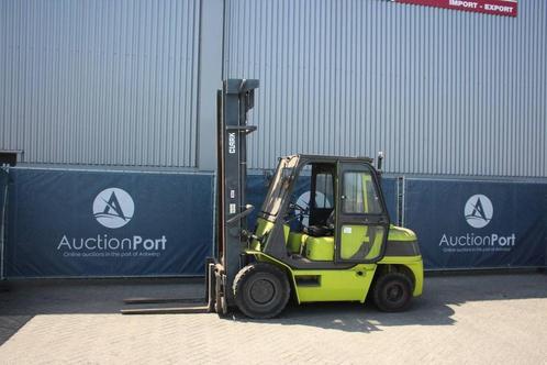 Veiling: Heftruck Clark CMP50SD Diesel 5000kg 2005, Zakelijke goederen, Machines en Bouw | Heftrucks en Intern transport, Ophalen