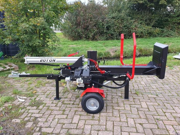 Kraffter houtklover 20T Kohler 196cc verticaal, Zakelijke goederen, Landbouw | Werktuigen