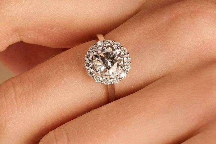 Ring - 14 karaat Witgoud - 2.33ct. tw. Diamant (Lab-grown) -, Handtassen en Accessoires, Ringen