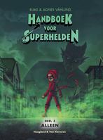 Handboek voor Superhelden deel 3 -   Alleen 9789089673015, Livres, Livres pour enfants | Jeunesse | 13 ans et plus, Elias Vahlund