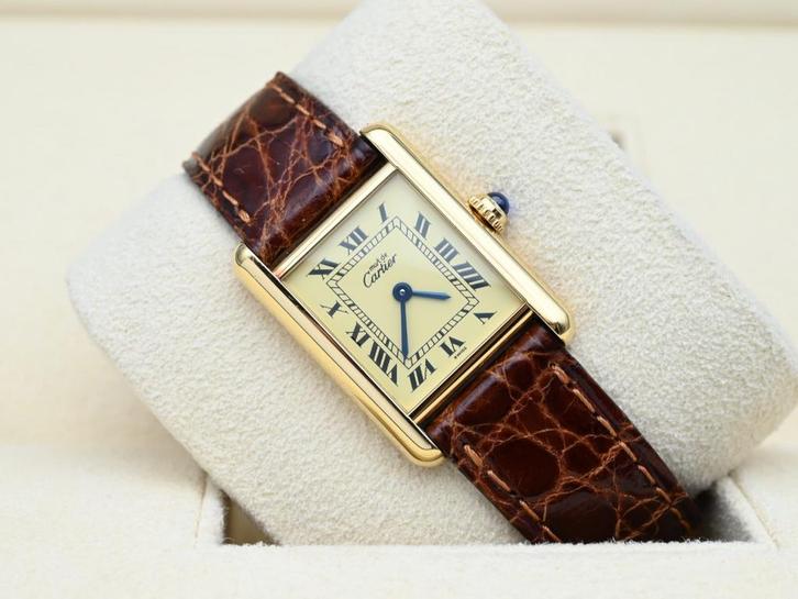 Cartier Tank Ref. 1613 Year 1990s (Box), Handtassen en Accessoires, Horloges | Dames, Leer, Zo goed als nieuw, Goud, Overige merken