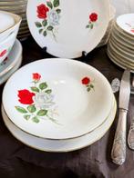 Royal C.G. Fine, Limoges - Eetservies (40) - Fabriqué en, Antiek en Kunst