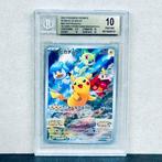 Pokémon Graded card - Pikachu #001 Pre Order PROMO - Scarlet, Hobby en Vrije tijd, Verzamelkaartspellen | Pokémon, Nieuw