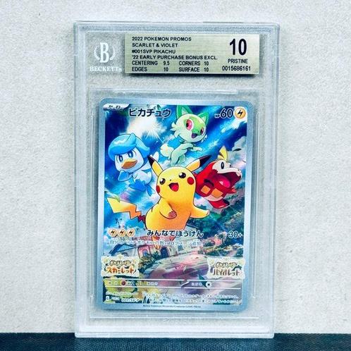 Pokémon Graded card - Pikachu #001 Pre Order PROMO - Scarlet, Hobby en Vrije tijd, Verzamelkaartspellen | Pokémon