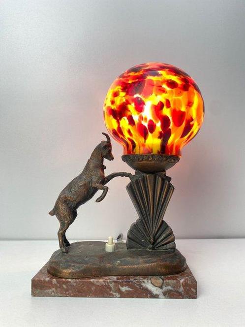 Lampe de table - Art deco ram tafellamp met vuur glazen bol, Antiquités & Art, Art | Objets design