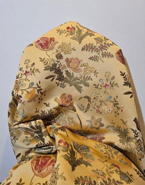 600x280cm!! Tissu Jacquard Doré - XXL Design en or - Textile, Antiek en Kunst, Antiek | Tapijten, Tafelkleden en Textiel