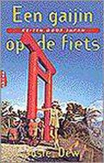 GAIJIN OP DE FIETS 9789069743738 Josie Dew, Boeken, Reisverhalen, Verzenden, Gelezen, Josie Dew